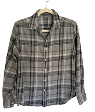 Load image into Gallery viewer, Vintage Flannel
