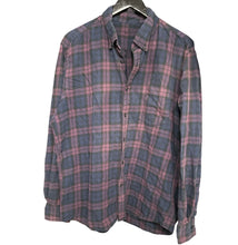 Load image into Gallery viewer, Vintage Flannel
