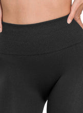 Load image into Gallery viewer, High Waisted Fleece Lined Leggings
