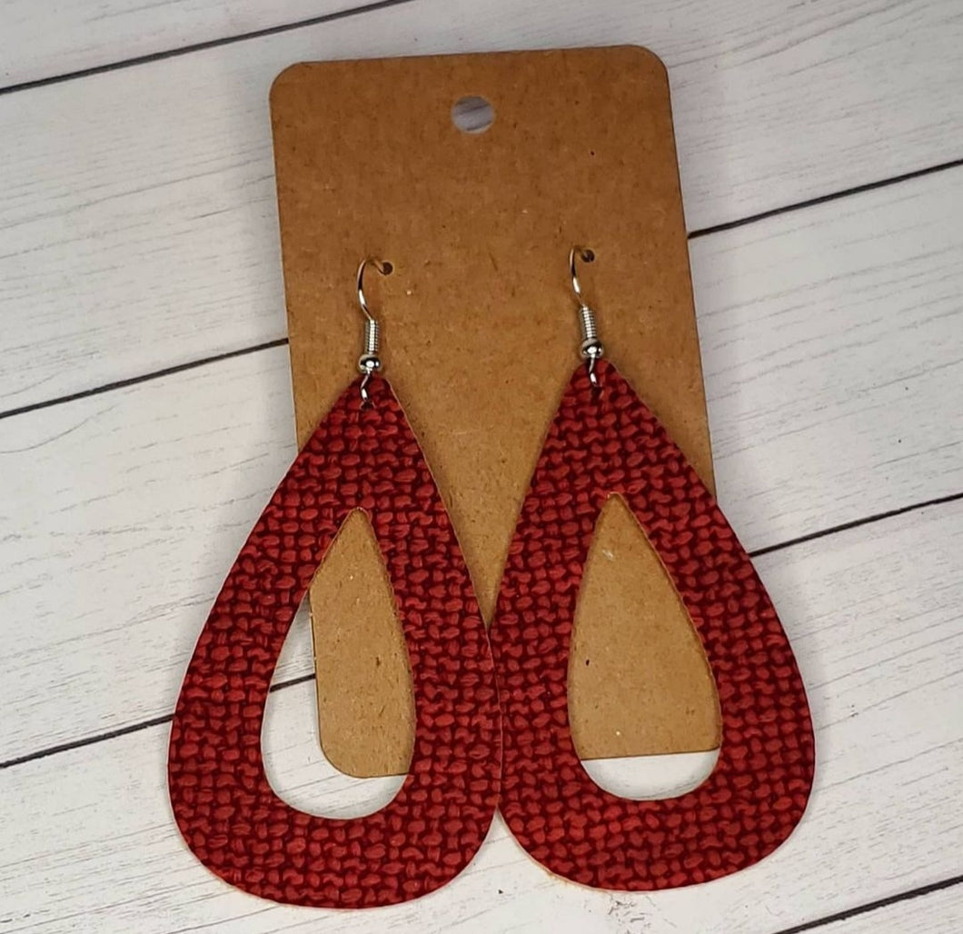 Textured Teardrop Earrings In RED