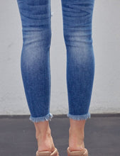 Load image into Gallery viewer, KanCan Distressed Skinny Jeans
