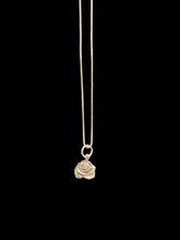 Load image into Gallery viewer, Sterling Flower Necklace
