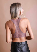 Load image into Gallery viewer, Seamless Front Lace Racerback
